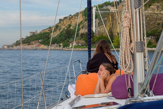 Lisbon: Sunset Tagus River Sailing Tour with Drinks - Belém’s riverfront stops: Belém Tower, Discoveries, and that false lighthouse