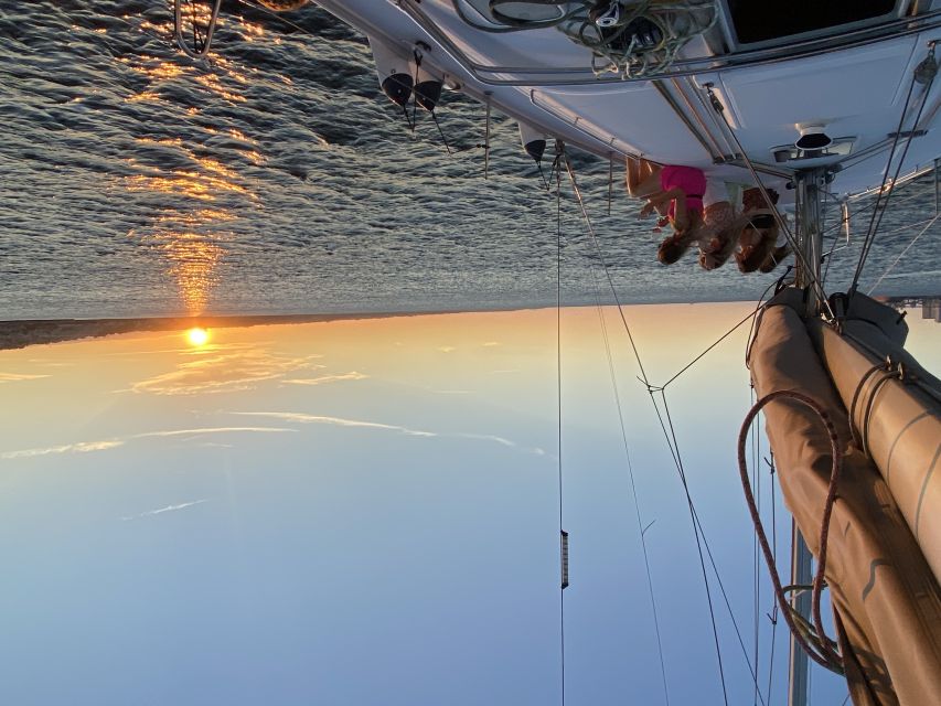 Lisbon: Tagus River Sailboat City Cruise - Crossing the city: bridges and viewpoints that feel like a cheat code