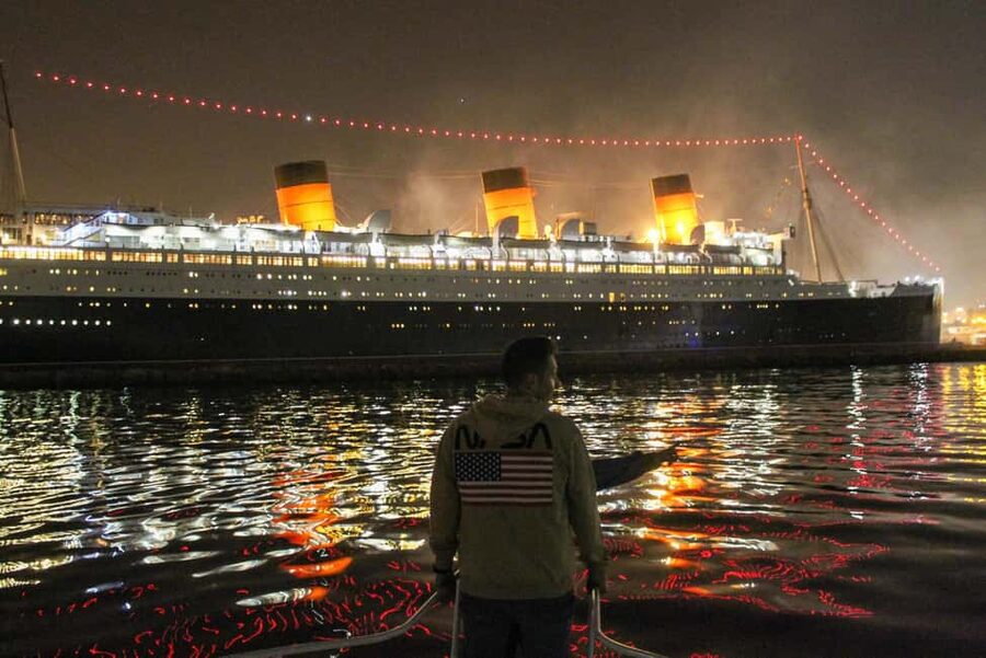 Long Beach: Private Night Yacht Cruise With City Lights - Rainbow Harbor departure: where the best views start