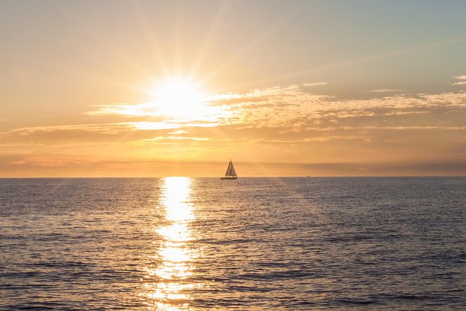 Los Cabos Luxury Sunset Sail with Light Appetizers and Open Bar - Crew matters more than people think (and this one is usually a strong point)