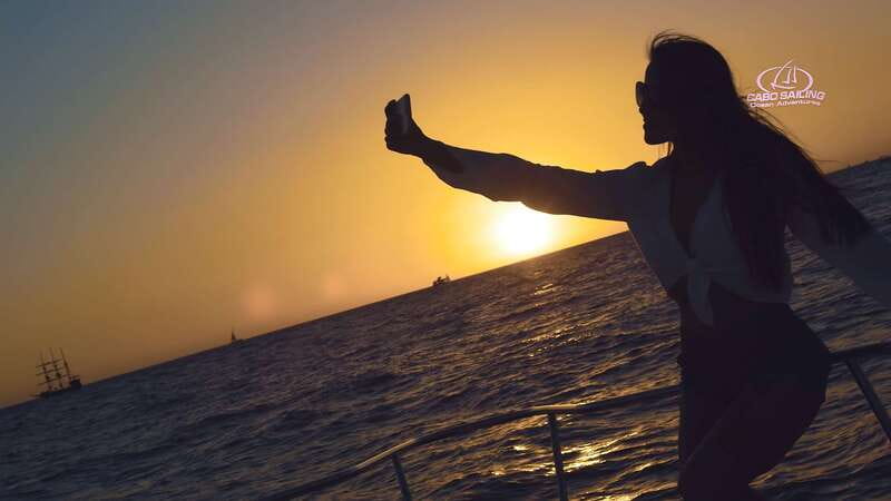 Los Cabos: Shared Sunset Sailing Cruise - Drinks and Snacks: More Than a Convenience