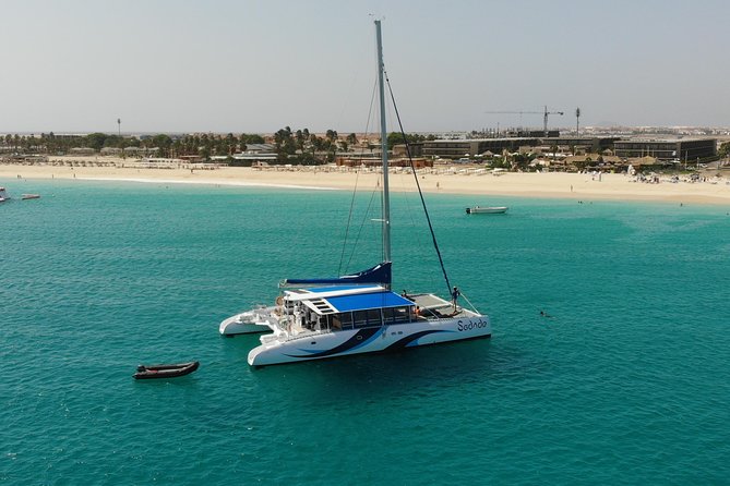 Lounge Catamaran SODADE Half-Day - The Serra Negra and east-coast views: the “maybe” stop worth watching for