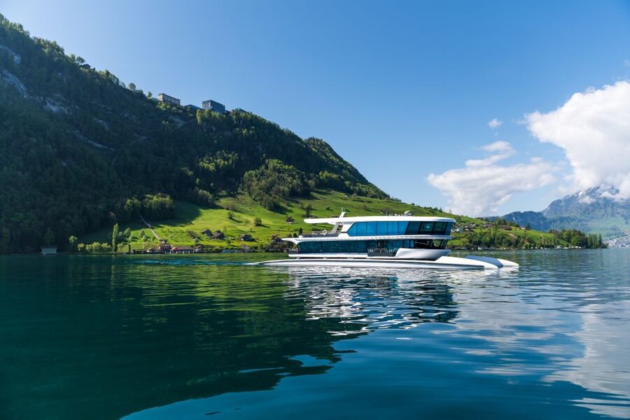 Lucerne: Round-Trip Catamaran Cruise on Lake Lucerne - Is 1 hour enough, or should you do something longer?