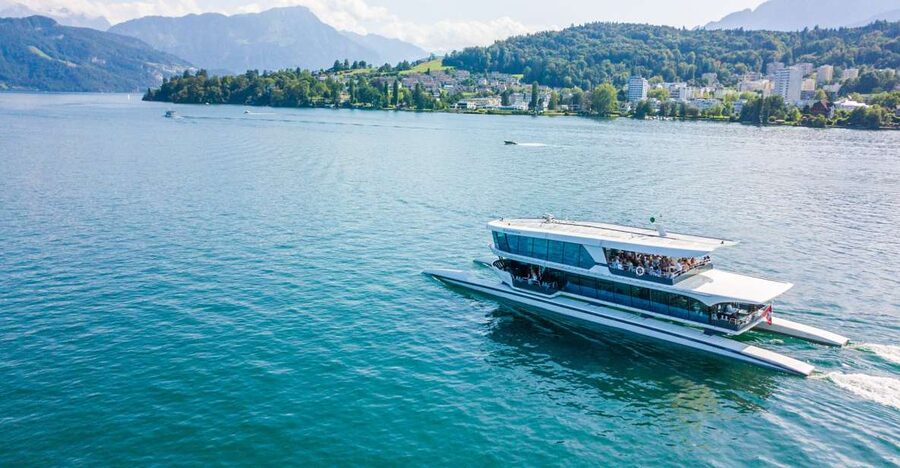 Lucerne: Round-Trip Catamaran Cruise on Lake Lucerne - Lucerne Bay views: the fast way to read the city from the water