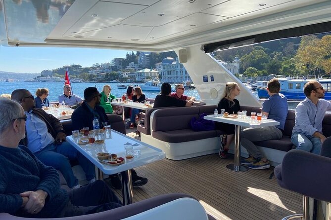 Luxury Bosphorus Yacht Cruise – Stopover in Asian Side - The Group Size, the Guide Style, and Why Narration Helps