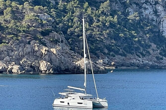 Luxury Catamaran sailing with welcome Drinks Tapas Max10-12Person - Quick hits before you commit