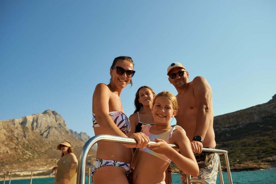 Luxury Catamaran to Balos: Sunset, Snacks, Drinks & Transfer - From Kissamos Port to Balos Lagoon: the cruise rhythm you feel right away