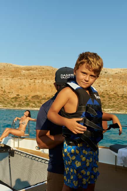 Luxury Catamaran to Balos: Sunset, Snacks, Drinks & Transfer - Balos Lagoon time: pink sand, shallow wonder, and included play gear