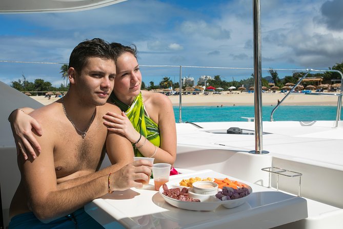 Luxury Private Full-Day Catamaran Charter in St Maarten & Saint-Martin - Choosing between 7 hours (St Maarten coast) and 9 hours (Tintamarre loop)