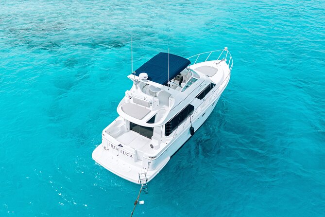 Luxury Private Yacht Charter Aruba - Eden Luca Yachts - Snorkeling and paddle options: what’s included vs what’s scheduled