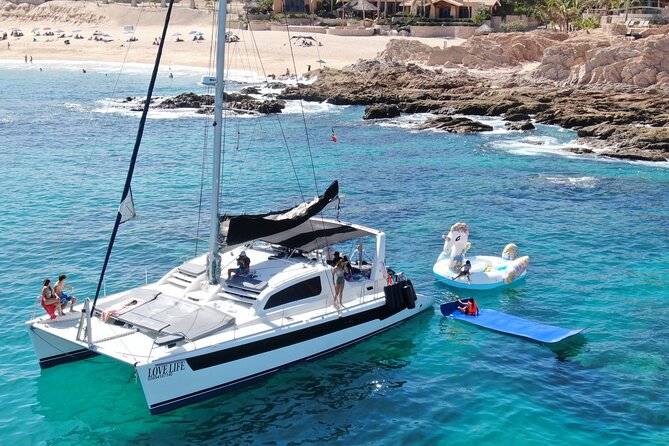 Luxury Sailing catamaran charter in Cabo San Lucas all inclusive - Getting on board fast: the value of private transport from Cabo