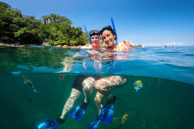 Luxury Yacht & Snorkel with All inclusive Open bar and lunch - Price and logistics: what $119 actually covers in Puerto Vallarta