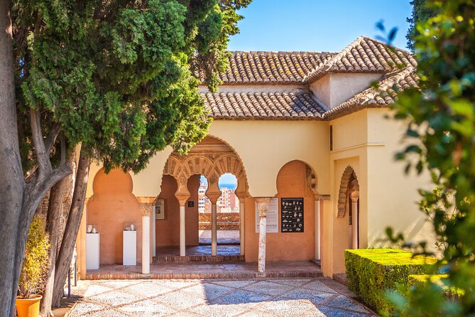 Malaga Private Walking Tour, Alcazaba & Catamaran Cruise - Skip-the-line entry and guided tickets: where the value shows up