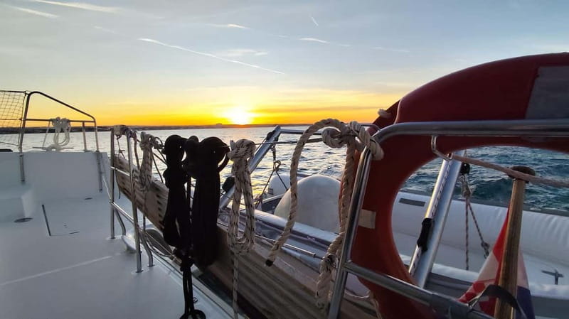 Mallorca: Catamaran Boat Tour with Tapas - The cruise: cliffs, bays, and a sailing plan that follows the weather