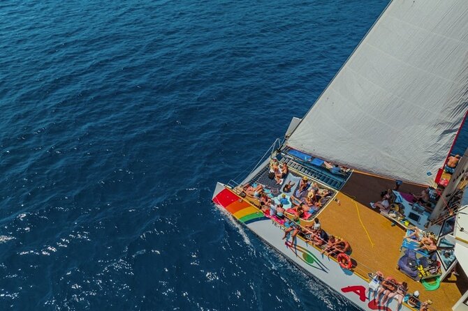 Mallorca Catamaran Cruise with Scenic Views and BBQ Lunch - Stop 5 and the return to Port d’Alcúdia: the slow end of the party