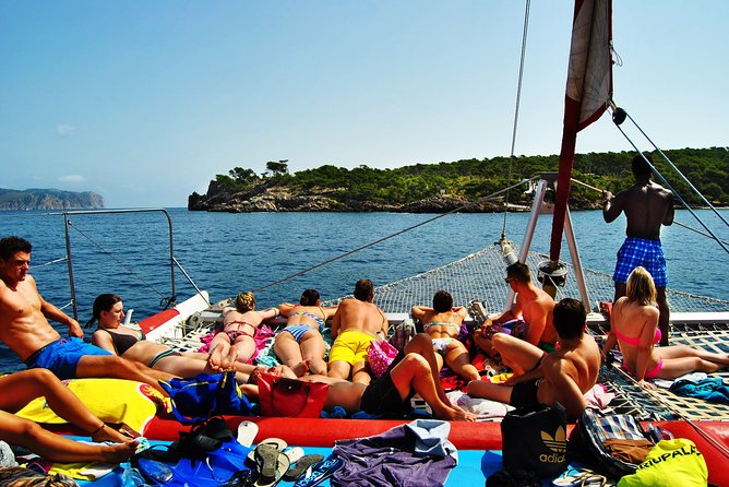 Mallorca Catamaran Tour in the Bay of Pollensa - Getting Aboard: Port de Pollença, Mobile Tickets, and the Robinson Boat