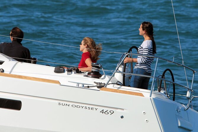 Mallorca Half Day Cruise on a Sailing Boat - The boat experience: snacks, WiFi, and a crew that actually runs the day