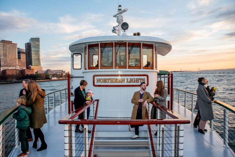 Manhattan: Statue and Skyline Cruise Aboard a Luxury Yacht - Key Takeaways Before You Go