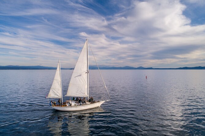 Maori Rock Carvings Eco Sailing Taupo - Electric Taupō sailing that actually feels calm