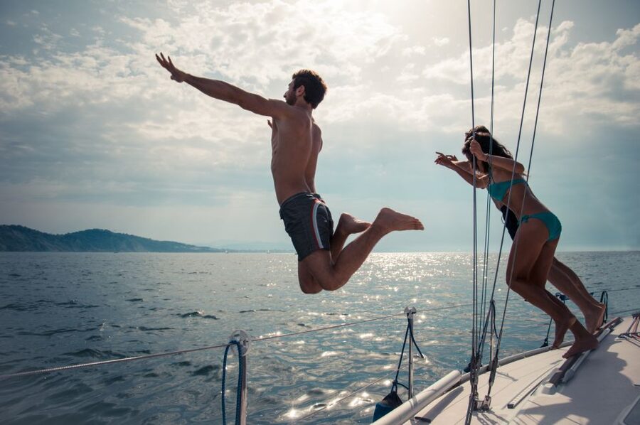 Marbella: Puerto Banús Private Sailing Cruise with Drinks - Magic Eagle raptor therapy: sailing with a purpose