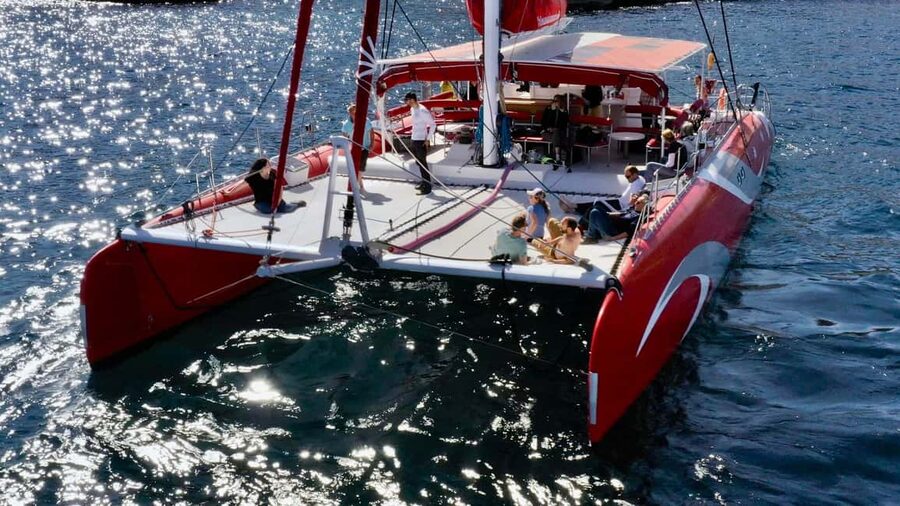 Marseille : Calanques Catamaran Cruise with Lunch & Wine - A secret stop: when the captain controls the best view