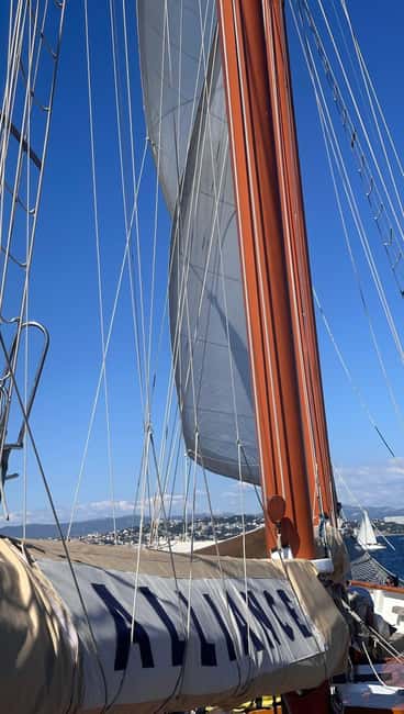 Marseille: Calanques Sailing Cruise with Lunch and Wine - Château d’If and the Frioul run: quick classics, no long slog
