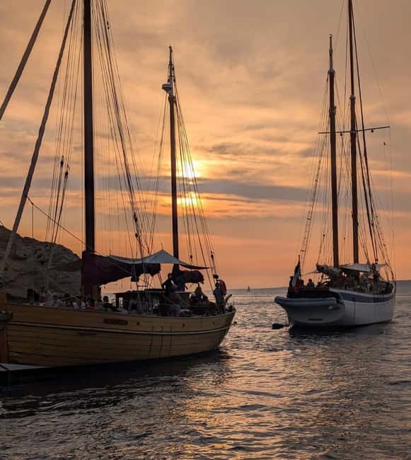Marseille: Evening sailboat trip to the Calanques du Frioul with buffet and organic wine - Music, Pace, and the Simple Joy of Not Rushing