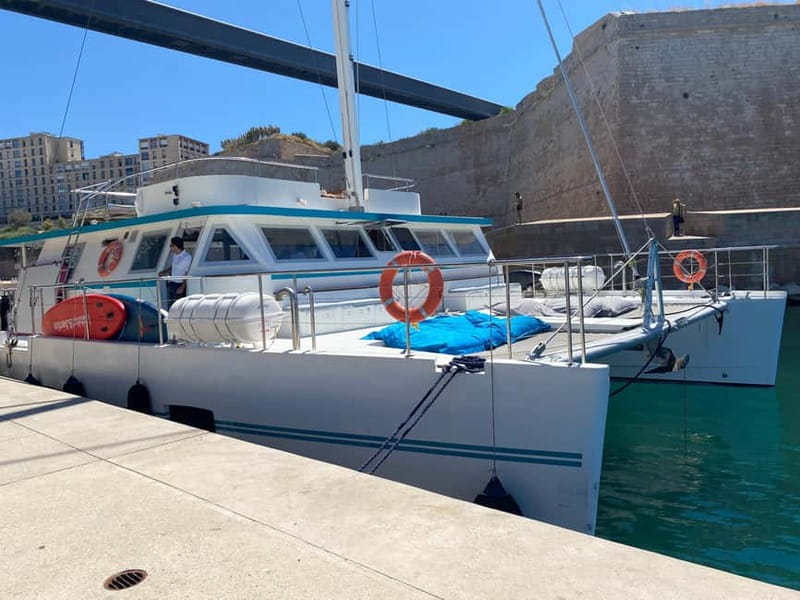Marseille: Sunset catamaran cruise, buffet & drinks - Boarding Etiquette: Expect Shoe-Off Time