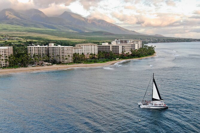 Maui: Coast of Ka'anapali Beach Sunset Dinner Sail - The crew vibe: what service looks like in the real world