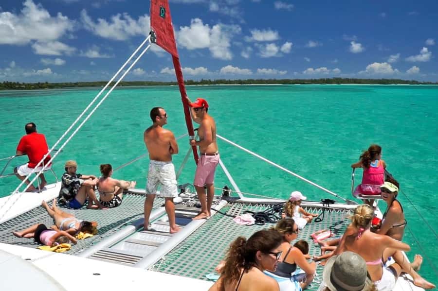Mauritius: Ile Aux Cerfs Catamaran Trip w/ Lunch & Transfer - Should You Book This Ile aux Cerfs Catamaran Day Trip?