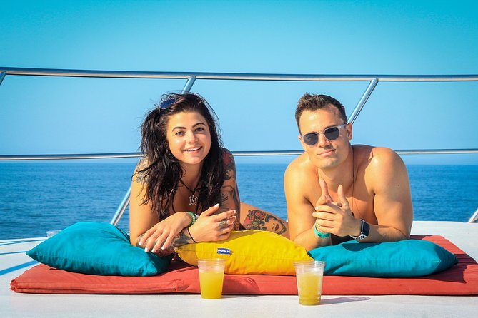 Mega Yacht ALL INCLUSIVE Yelapa Waterfall & Snorkeling Adventure - The host, the crew, and why the vibe feels smooth