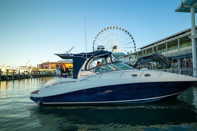 Miami: 2 Hour Private Yacht Cruise - Bayside Marketplace From the Water: Skyline Views and Easy Photos