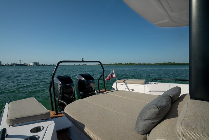 Miami Bay Discovery Private Yacht Cruise with Captain - Why Biscayne Bay Feels Different on a Private Yacht