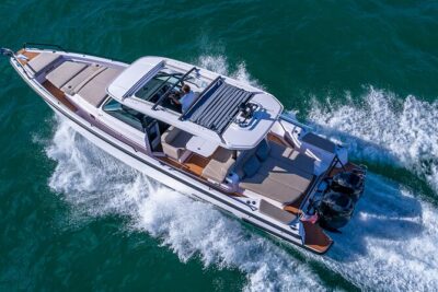 Miami Bay Discovery Private Yacht Cruise with Captain - Getting from Miami Beach to the water: the drive-by views add up