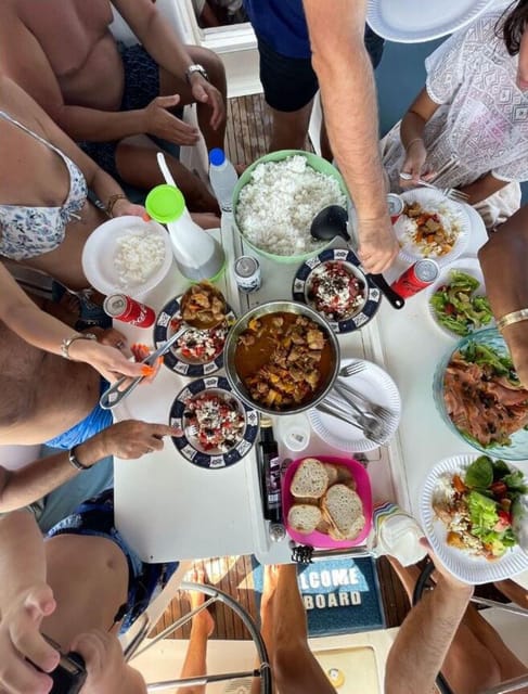 Milos: Full-Day Sailboat Cruise with Food and Open Bar - Food and Open Bar: What’s Included and How It Feels at Sea