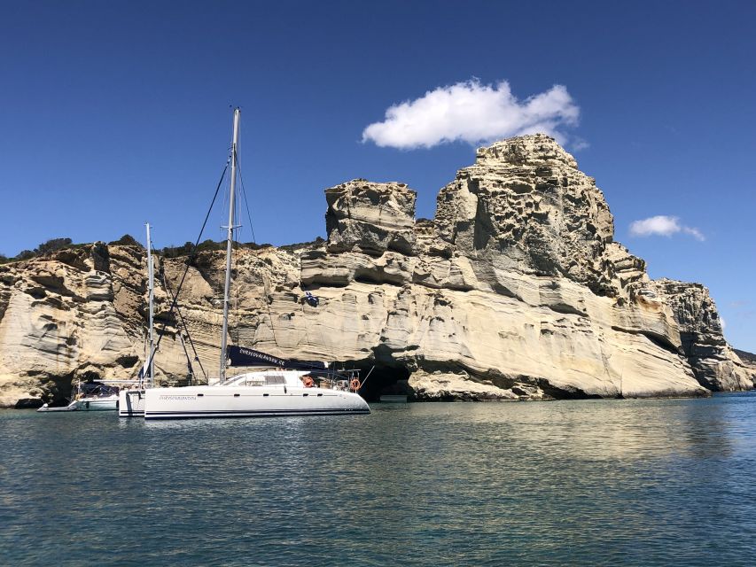 Milos: Half-Day Morning Catamaran Cruise to Kleftiko - Onboard Lunch and Drinks: The Part People Actually Talk About
