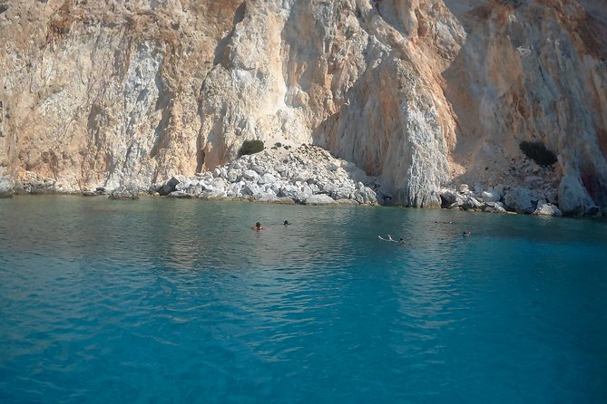 Milos Sailing Tour with snorkeling and lunch - East and South Coast Swimming: Fyrligos and Gerakas
