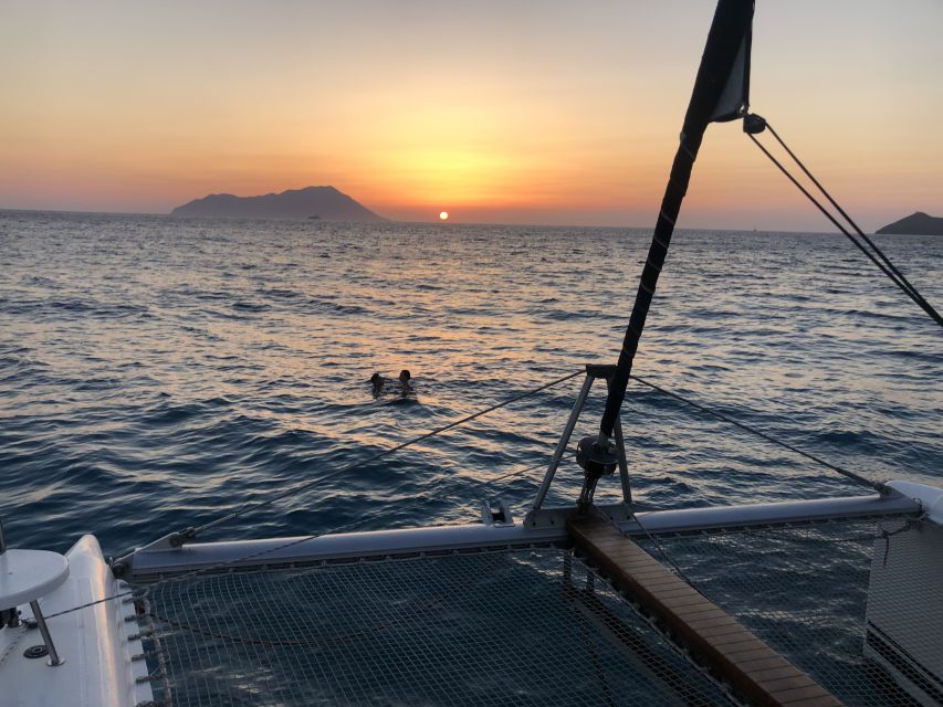 Milos: Sunset Catamaran Cruise with Kleftiko Visit - Onboard Lunch With Elias, Plus Drinks That Keep the Mood Easy