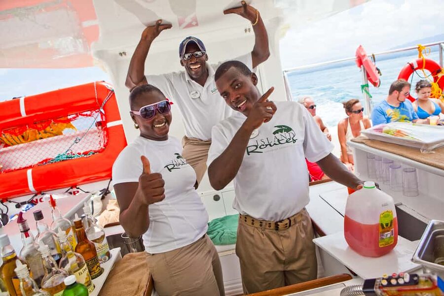 Montego Bay: Reggae Catamaran 18+ Cruise with Open Bar - What to pack so you’re comfortable on a boat day