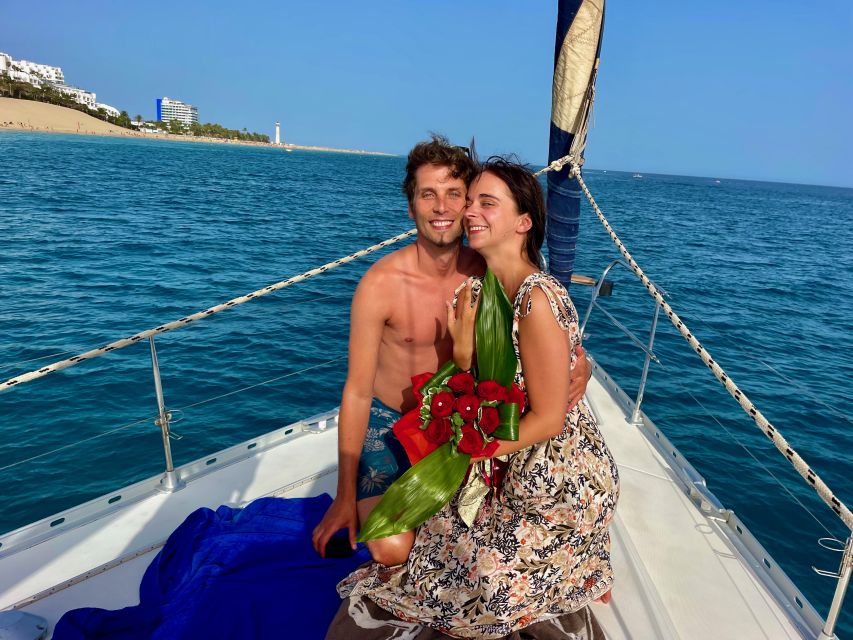 Morro Jable: Sailing Boat Excursion with Food and Drinks - Wildlife expectations: dolphins and whales are a bonus, not the plan