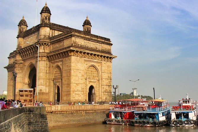 Mumbai Sky Line Private Sailing Excursion for up to 5ppl - Price and value: when $61.54 per group is a smart move