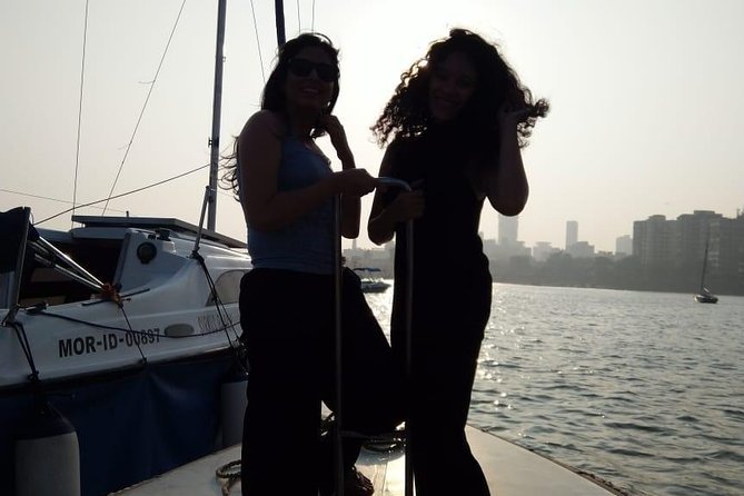 Mumbai Sky Line Private Sailing Excursion for up to 5ppl - The 2-hour plan: how the time usually feels on the water