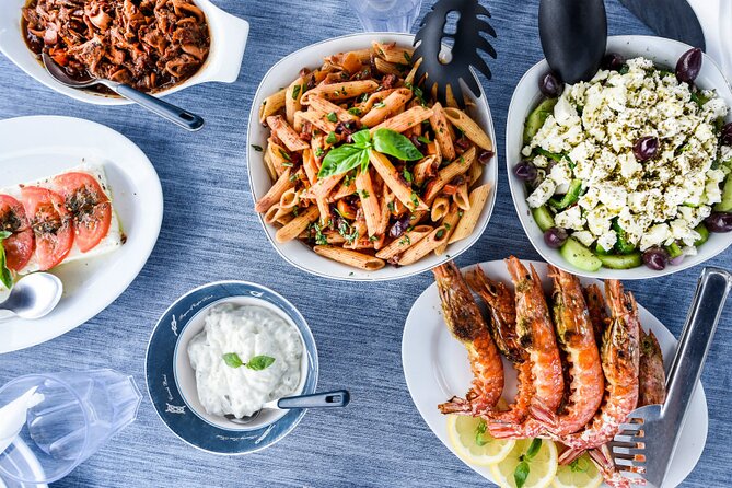 Mykonos Catamaran Premium Day-Sunset Tours 8-flavor Meal & Drinks - Open bar timing: how the drinks fit into the schedule
