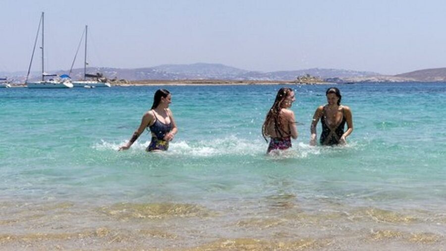 Mykonos: Delos and Rhenia Full-Day Sailing Cruise with Meal - Rhenia’s bays: swimming, snorkeling, and paddleboarding with the right mindset