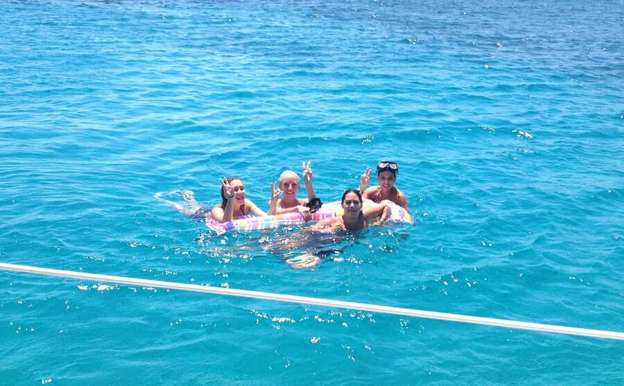 Mykonos: Sunset Sail Cruise to Rhenia, Beach Hopping, Dinner - Mykonos Sunset From the Water: why this 5-hour sail works