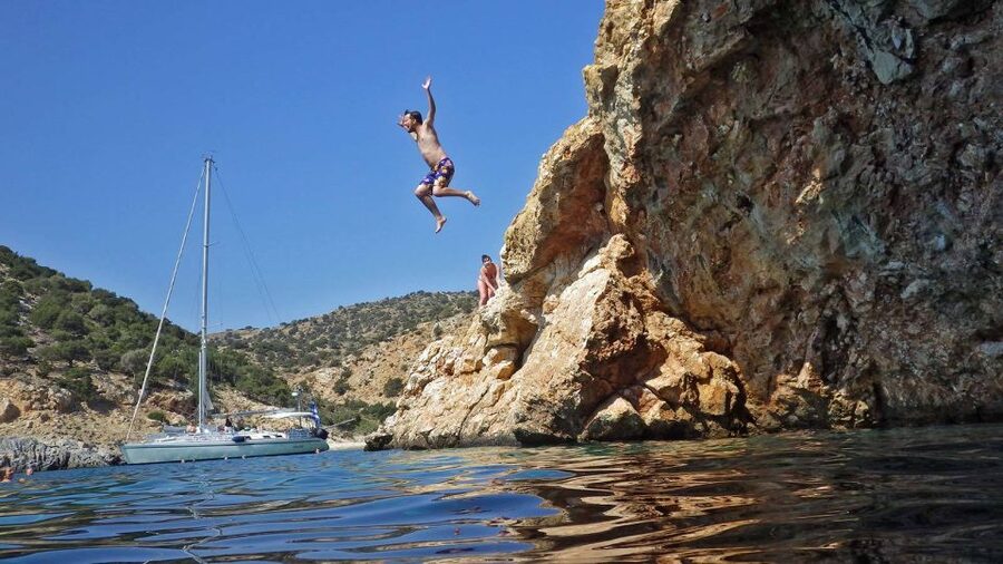 Naxos: Full-Day Sailing Tour w/ Swim Stops, Snacks & Drinks - Onboard sailing lessons: how much you can actually do