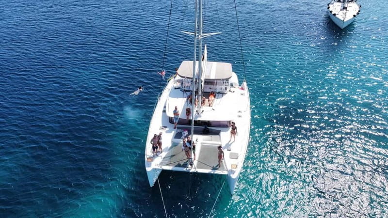 Naxos: Naxos Catamaran Sailing Cruise with Lunch and Drinks - Wind, routing changes, and how the captain keeps it safe