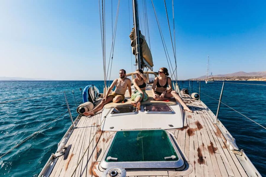Naxos/ Paros: Sailing Cruise with Food and Drinks - Day Cruise Flow: Snacks, Swim Stops, and Greek Lunch at Sea