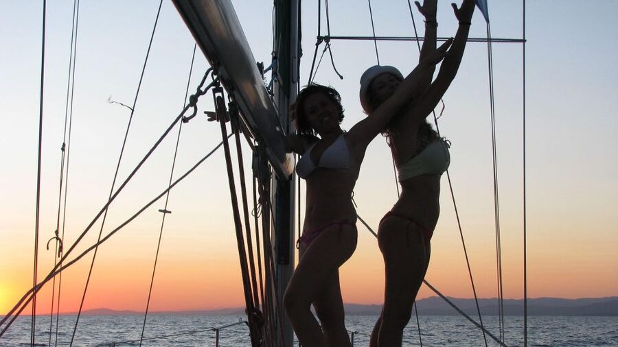 Neos Marmaras: Sunset West Sithonia Islets Sailboat Tour - Entering Neos Marmaras Sunset West Sithonia Islets: What makes it worth your time
