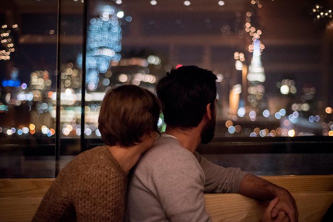 New York City Bright Lights Skyline Cruise on Yacht - Indoor vs outdoor decks: how to get comfortable and keep filming